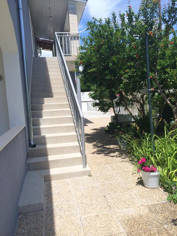 Apartments Milena Vodice Buitenkant foto